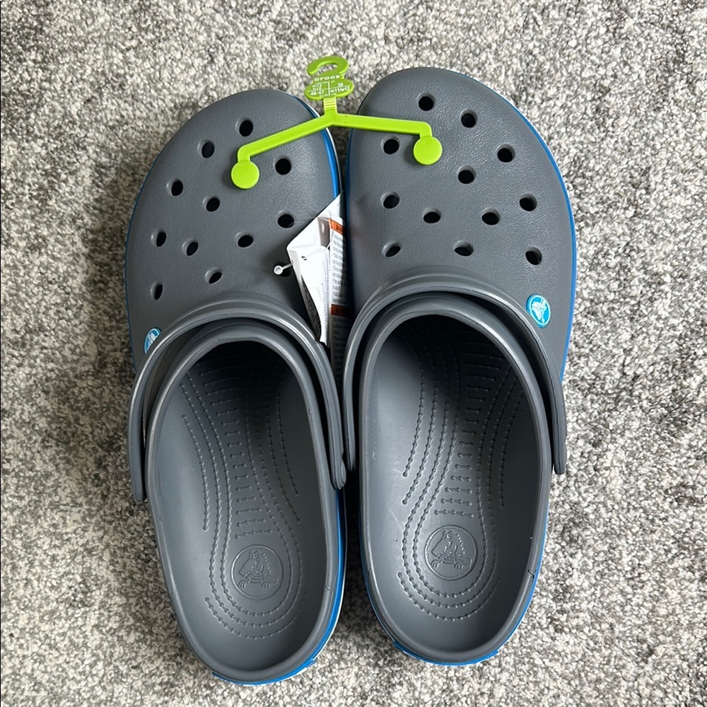Men’s Gray Crocs Clogs - size 12